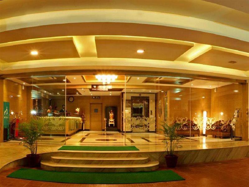 Clinton Park Inn Веланканні Екстер'єр фото